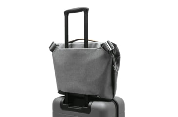 Image of Peak Design V2 Everyday Messenger, 13 Liters, Ash, BEDM-13-AS-3