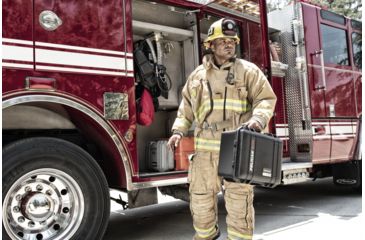 Image of Pelican 1400 Small 13x11x6in Protector Waterproof Carry Case, Black w/ Foam