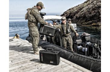 Image of Pelican 1555 Air Protector Case w/Foam, Black 015550-0000-110