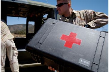 Image of Pelican 1650 Large Crushproof Wheeled Dry Case, 30.75x20.5x11.6in, Black, w/Foam, 1650-020-110