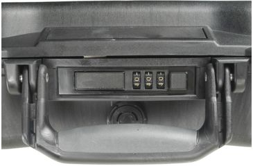 Image of Pelican Laptop Computer Watertight Crushproof Medium Case - Black 1495-008-110