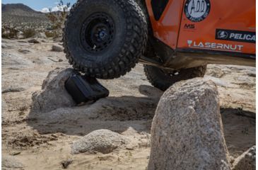 Image of Pelican VAULT V200 Case, Medium Pistol, 14x10x5.5 inch Internal, 15.41x13.08x6.16 inch External Dimension, Black, VCV200-0000-BLK