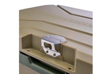 Image of Plano Frost Cooler w/Display, 32qt, Inland Green, 32 quart, PLAC32IGD