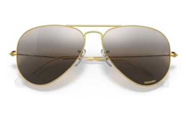 Image of Ray-Ban Aviator Large Metal RB3025 Sunglasses, Legend Gold Frame, Silver/Grey Chromance Lens, Polarized, 55, RB3025-9196G3-55