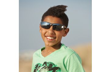 Image of Real Kids Shades White/Navy Blade Frame Polycarbonate with Silver Mirror Lens 10+, Unisex 10BLDWHNV