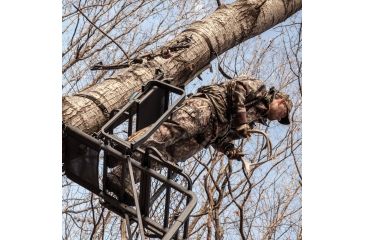 Image of Rivers Edge Treestands Lockdown 21' 1-Man Ladder stand, Black RE651