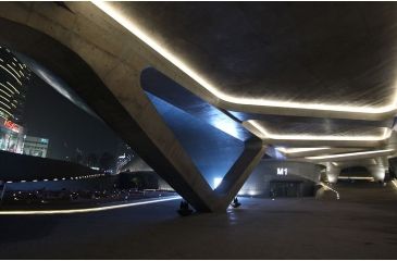 Image of Rokinon Cine DS 10mm T3.1 Cine Camera Lens for Canon EF-S, Black DS10M-C