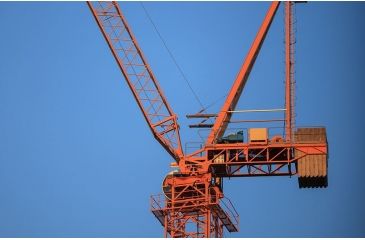 Image of Rokinon Cine DS 135mm T2.2 Telephoto Cine Camera Lens for Canon EF, Black DS135M-C