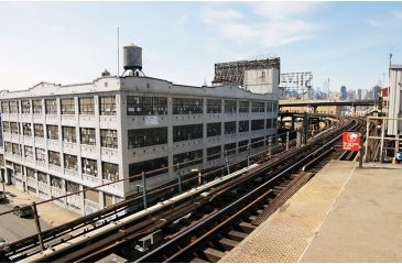 Image of Rokinon DS 14mm T3.1 Cine Camera Lens for Canon EF, Black DS14M-C