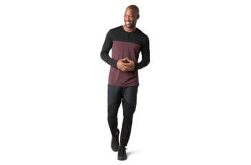 Image of Smartwool Merino Sport 250 Henley - Mens, Black/Woodsmoke, Small, SW016295E55-S