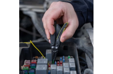 Image of SOG Specialty Knives &amp; Tools Aegis Mt / Black + Moss - 29-41-03-41