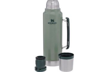 Image of Stanley Classic Legendary Bottle, Hammertone Green, 1.5 Qt, 10-07933-001