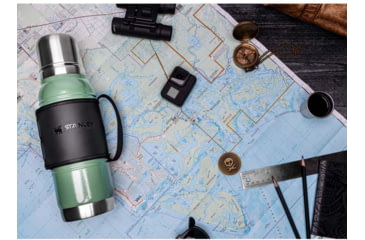 Image of Stanley The Quadvac Thermal Bottle, Hammertone Green, 1.1qt / 1.0L, 10-09841-001