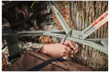 Image of Summit Viper Level Pro SD Treestand, Mossy Oak Elements Terra Gila Camo, SU81140
