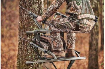 Image of Summit Viper Level Pro SD Treestand, RealTree Timber Camo, SU81141
