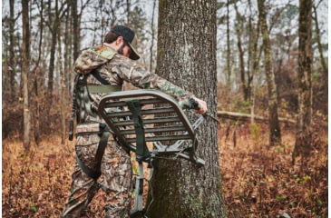 Image of Summit Viper Level Pro SD Treestand, RealTree Timber Camo, SU81141