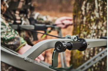 Image of Summit Viper Level Pro SD Treestand, RealTree Timber Camo, SU81141