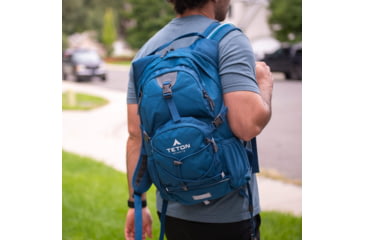 Image of TETON Sports Oasis 22L Hydration Pack with 3L Bladder, Venice, 2102SCVC