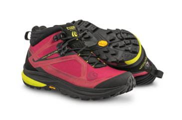 Image of Topo Athletic Trailventure Trailrunning Shoes - Womens, Raspberry/Black, 7 US, W036-070-RASBLK