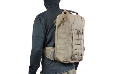 Image of Vanquest Gear PILUM VSlinger Right-Shoulder-Carry Slingpack, Coyote Tan, Large 761288CT