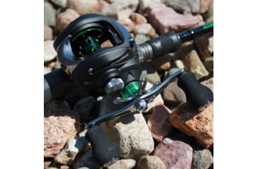 Image of Vexan StrikeBack Spinning Reels, Black/Green, 7:1 Ratio, SBR-7:1-Cast