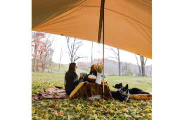 Image of White Duck Sunshade Tarp 330 w/ Poles, 13ft x 13ft/4 x 4 m, SS-4x4-WR