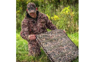 Image of WILDFOWLER Hunting Dog Blind, Shadow Grass WFO600SG