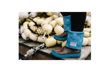 Image of Xtratuf Salmon Sisters Legacy Whale Print - Womens, Chocolate/Blue, 5, 25512-BRN-050