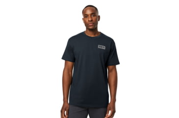 Image of Yeti LChest LogoBadge SST - Mens