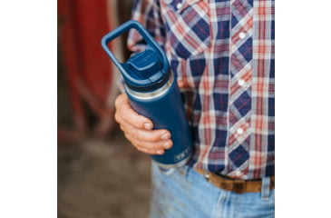 Image of Yeti Rambler 26 oz Water Bottle w/Chug Cap