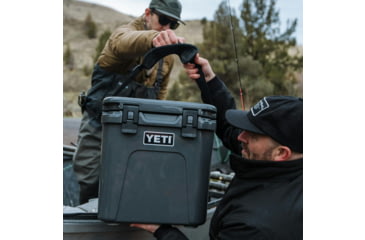 Image of Yeti Roadie 24 Quart 2.0 Hard Cooler
