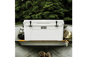 Image of Yeti Tundra 65 Quart Hard Cooler