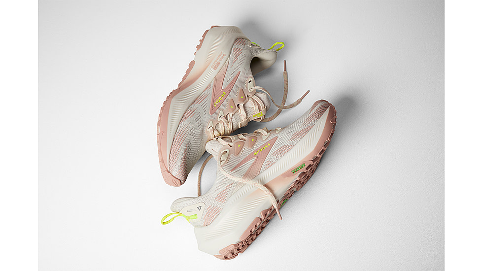 Brooks Ghost Trail Shoes - Womens