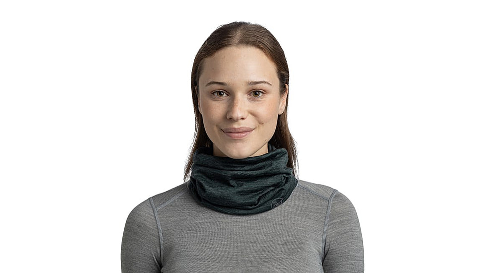 Buff Merino Lightweight Neckwear, Multistripes, 117819.809.10.00