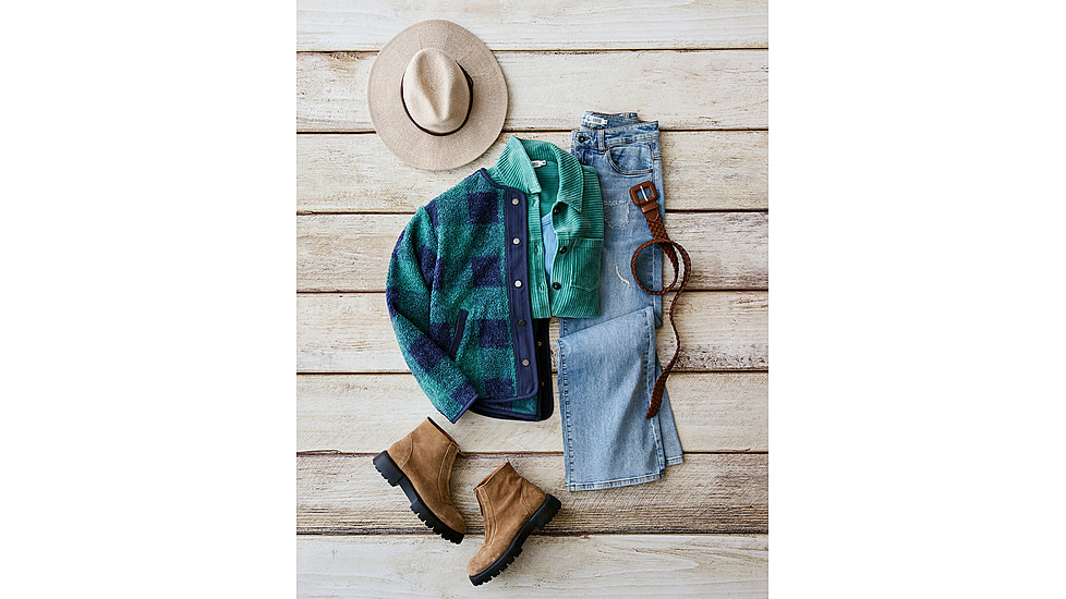 Carve Designs Hudson Stretch Cord Shacket - Womens, Forest, Small, JCSK99-326-SM