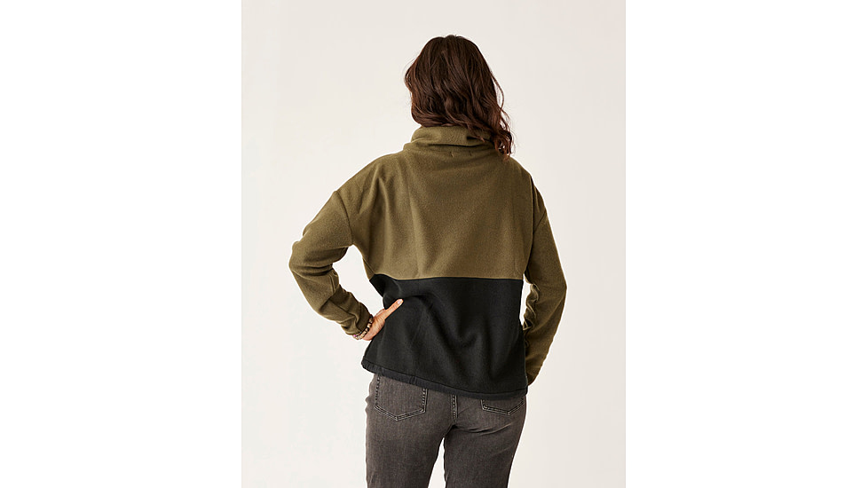 Carve Designs Rowayton Colorblock Cowl - Womens, Fir/Black, Large, FLRC20-392-LG