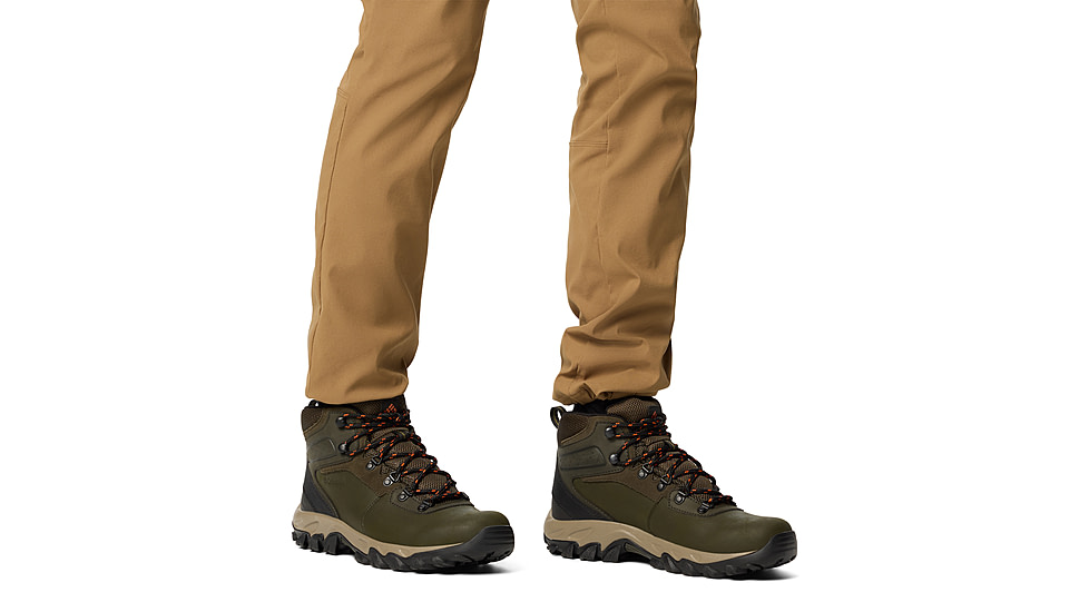 Columbia Newton Ridge Plus II Waterproof Hiking Boot - Mens, Deep Olive/Desert Sun, 11.5, 1594731-315-11.5