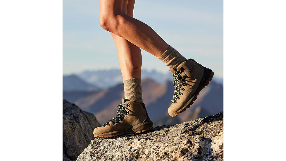 Danner Mountain 600 Evo 4.5in GTX Boots - Womens