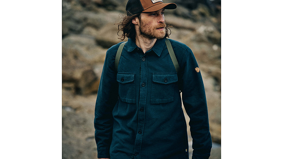Fjallraven Ovik Lite Padded Shirt - Mens, Dark Navy-Dark Navy, Extra Large, F87069-555-555-XL