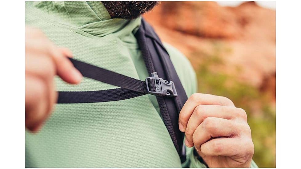 Gregory Stout 70L Backpack, Forest Black, 149377-A266