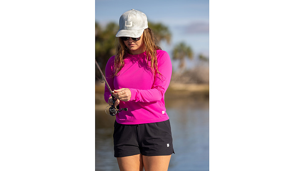 HUK Performance Fishing Sunup Long Sleeve Crew - Womens