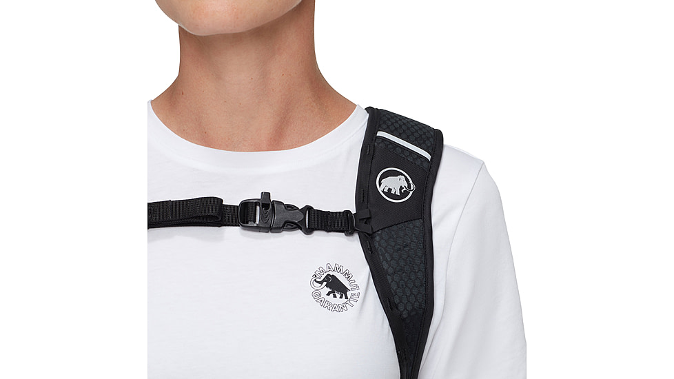 Mammut Lithium 15 Daypack - Womens, Alpine Calamint-Black, 15 L, 2530-03132-6435-1015