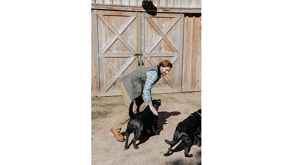 Mountain Khakis Sullivan Ranch Vest Classic Fit - Mens, Jackson Grey, S, K70021JACKSON GREYS