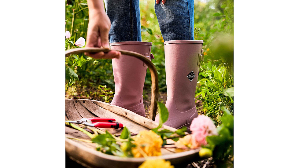 Muck Boots Rainscape 12in Boots - Womens