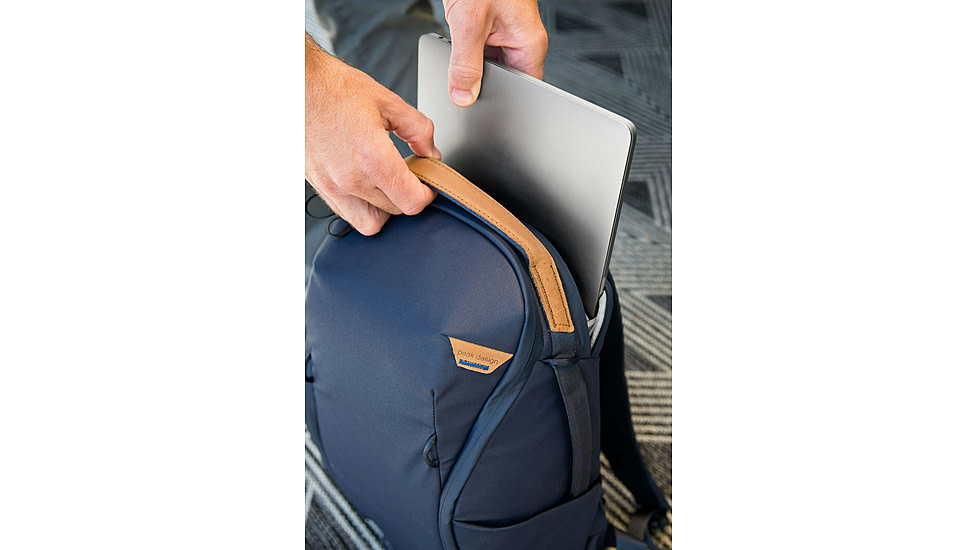 Peak Design Everyday Zip V2 Backpack, 15 Liters, Midnight, BEDBZ-15-MN-3