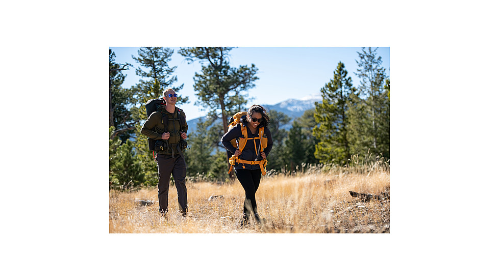 Sierra Designs Flex Capacitor Packs 40-60 L, Butterscotch, Medium/Large, 80710223BUS-M/L