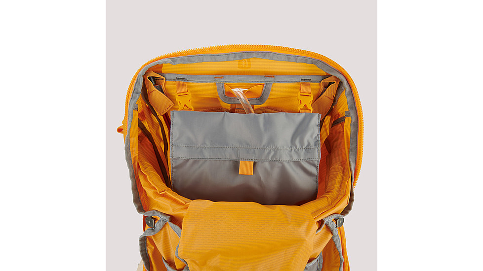 Sierra Designs Flex Capacitor Packs 40-60 L, Butterscotch, Medium/Large, 80710223BUS-M/L