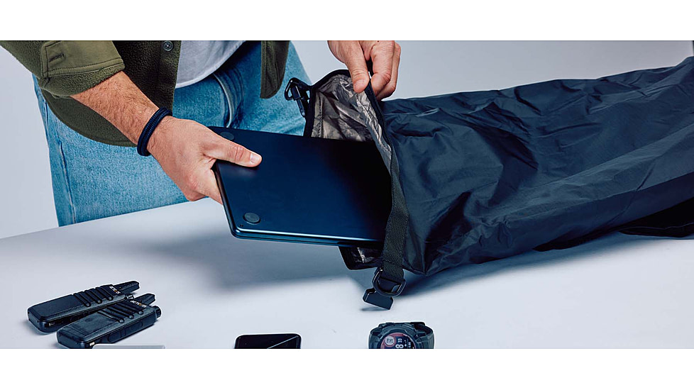 SLNT RF Blocking SSE Faraday Bag, USA TTA, Black, 19L, SL-PKGB-TAA-02