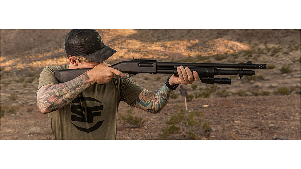 SureFire SUREFIRE BUTTON LOGO DG TEE, Military Green, M, SST-SFB-HG-M