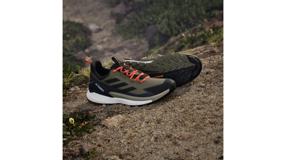 Adidas Terrex IH3537 TERREX FREE HIKER 2, Mens, OLISTR/CBLACK/CARBON, 10.5, IH3537-10.5